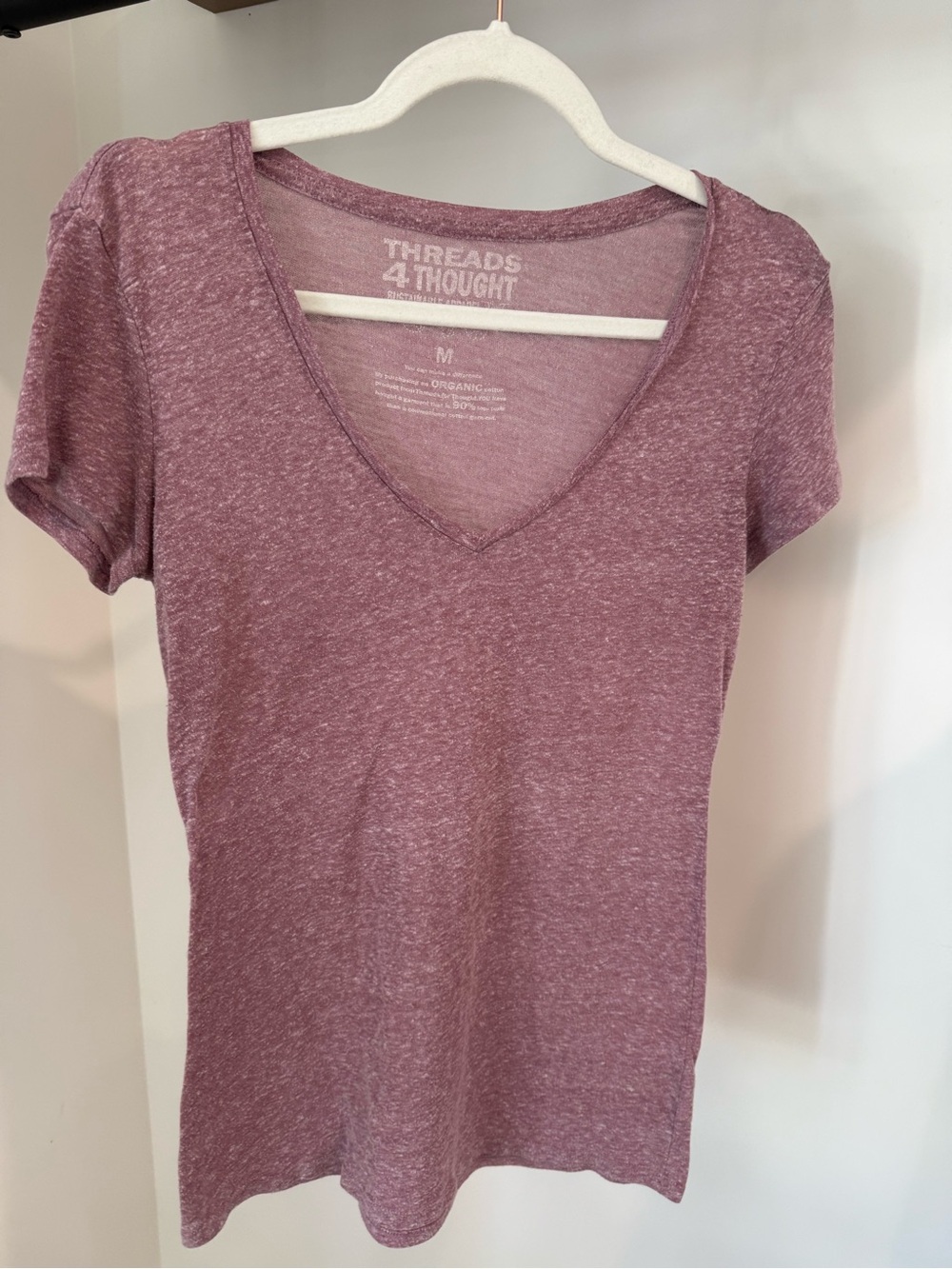Threads 4 Thought Mauve Pink V-Neck Sustainable Tee Medium